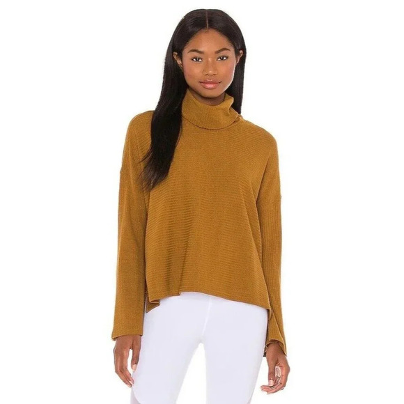 FREE PEOPLE Movement Cant Handle This Medium Ribbed Bell Sleeve Turtleneck Boho - Picture 2 of 10